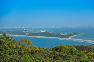 福岡の街並みと観光地のイメージ