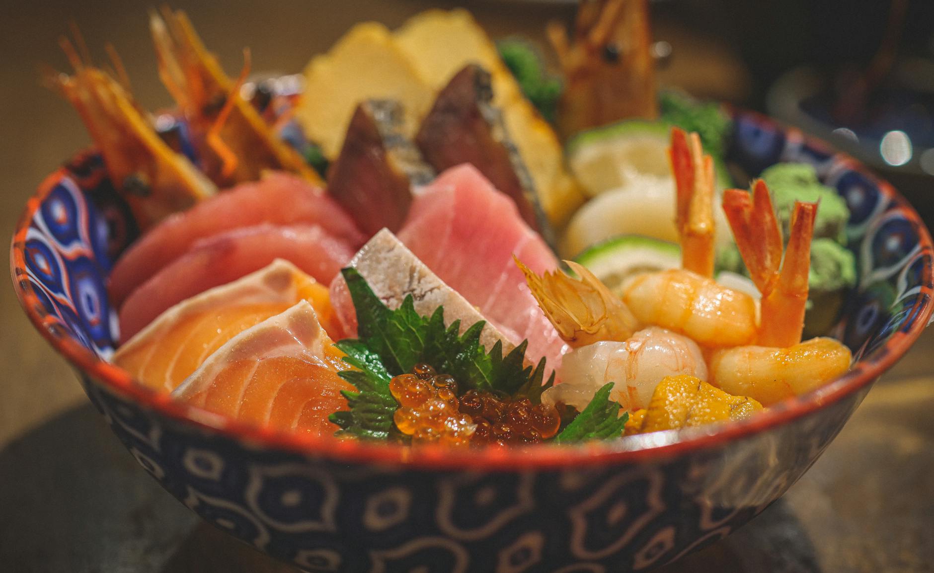 新鮮魚介の海鮮丼