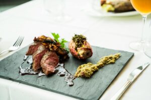 福岡のステーキレストラン